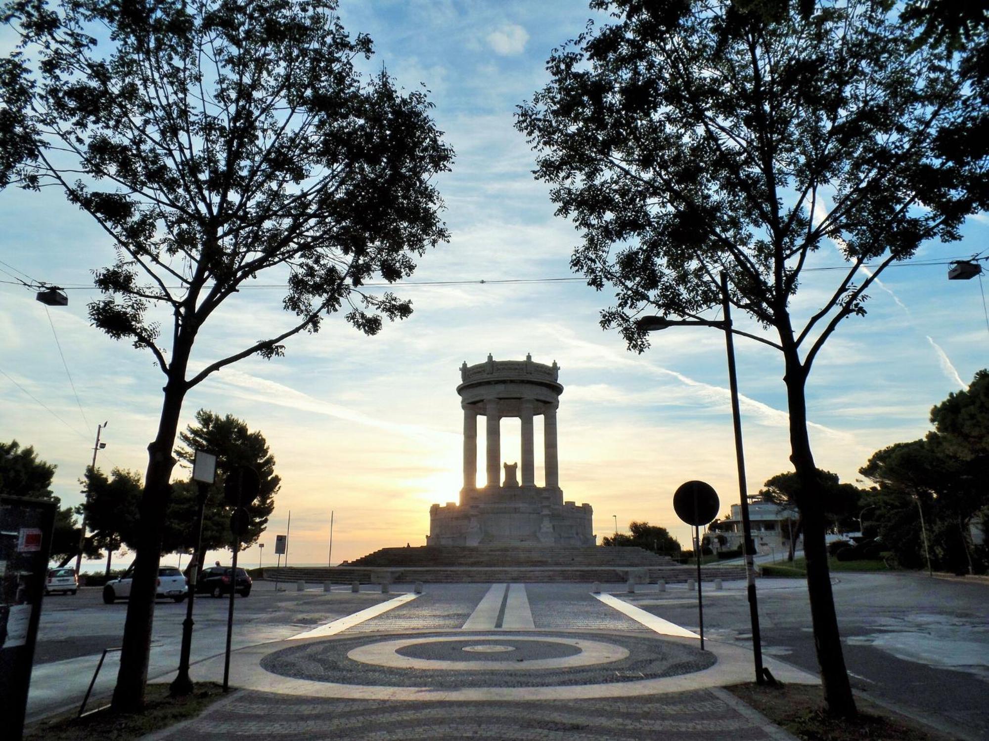 Italian Experience- Ancona City Apartment Εξωτερικό φωτογραφία